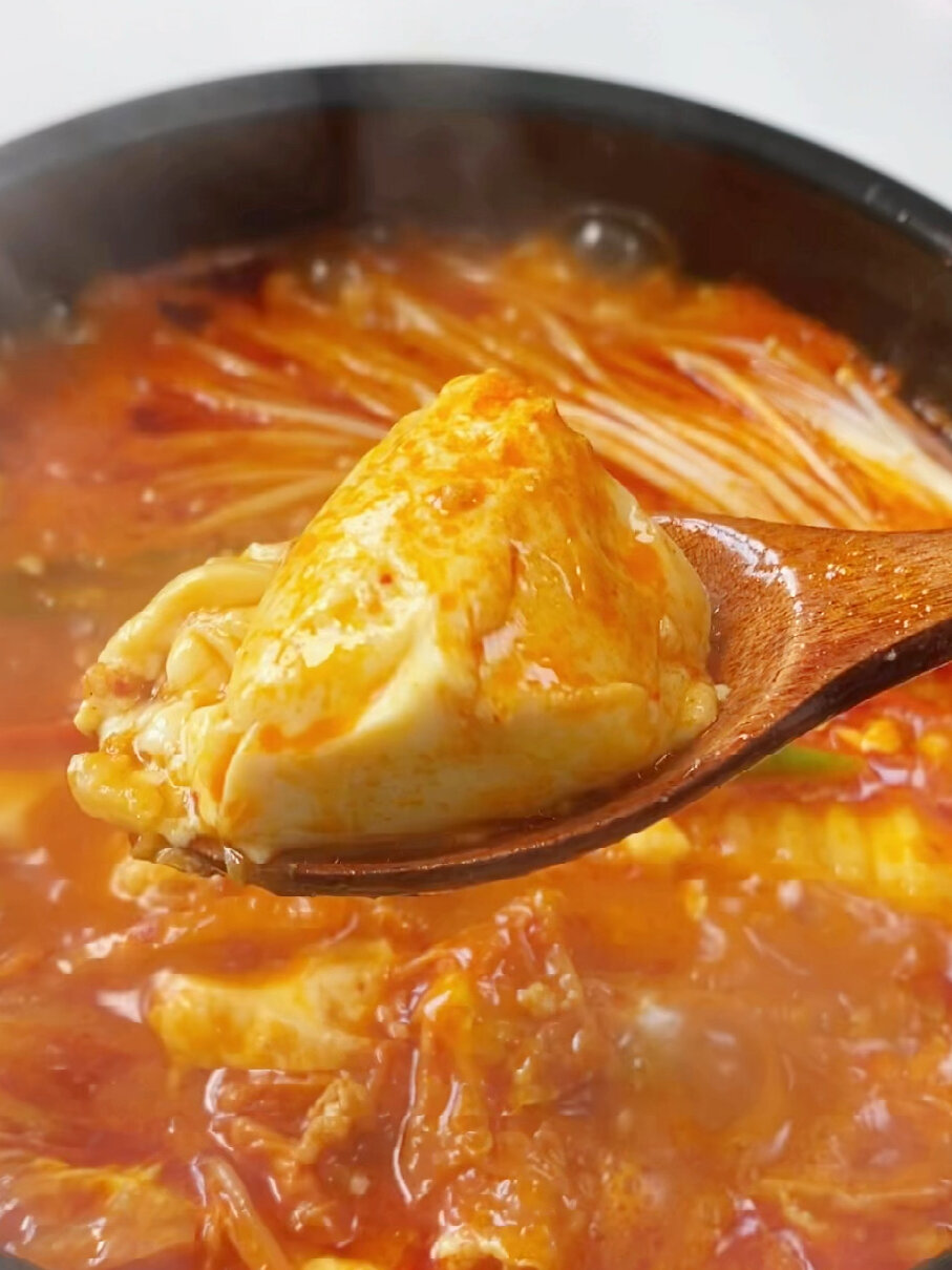 辣白菜豆腐汤