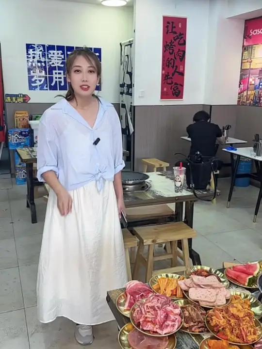 45元吃自助餐,张馋馋无限自主地摊烤肉新店开业,强烈推荐