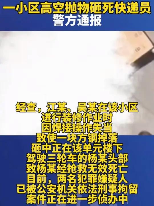 巨巨巨高级的双层蕾丝蛋糕裙,内里还做了防走光的内衬,孩子在学校也是可以穿的,软乎乎的料子,