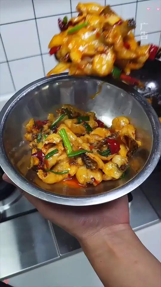 解锁鱼片的神仙吃法:香辣鱼片、又香又辣又好吃香辣鱼片鱼片的神仙吃法家常菜美食谁懂这一口的好