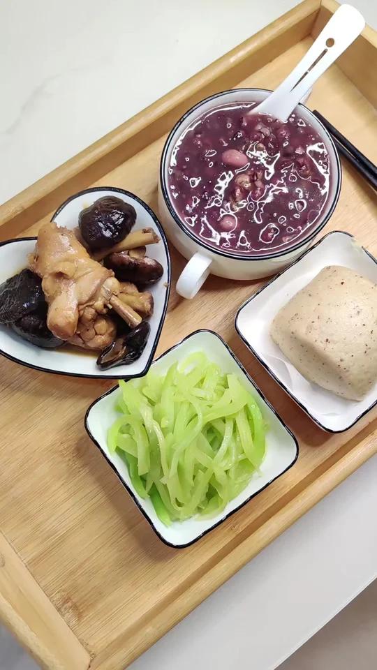 中式养娃长高食谱孩子猛长期日常营养餐