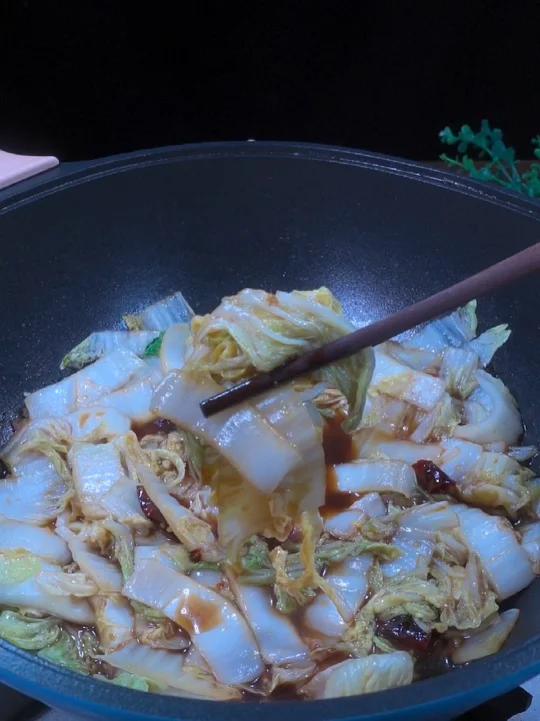 酸辣白菜的做法
