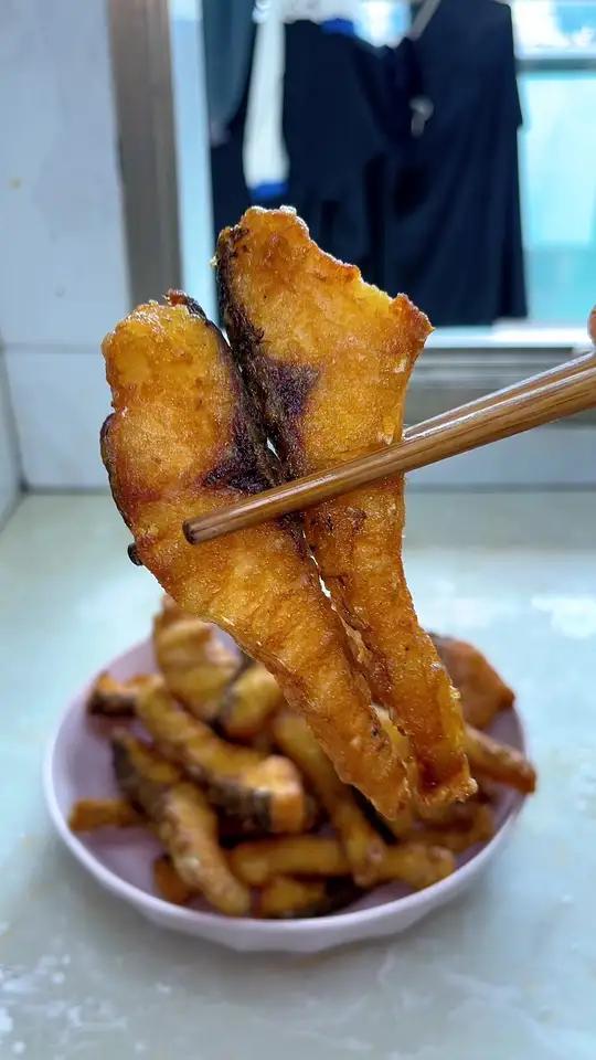 香酥鱼块是放淀粉还是面粉?教你正确做法,外酥里嫩太好吃了