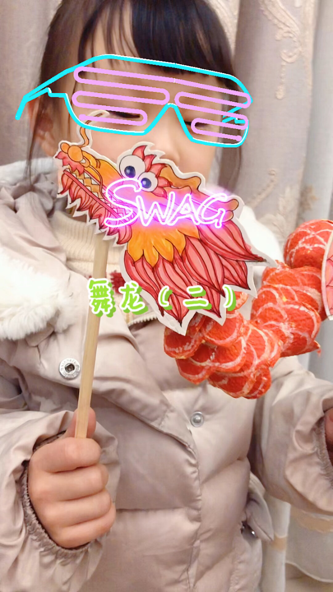 鸡蛋托环创手工,新年漂亮舞龙的教程来了