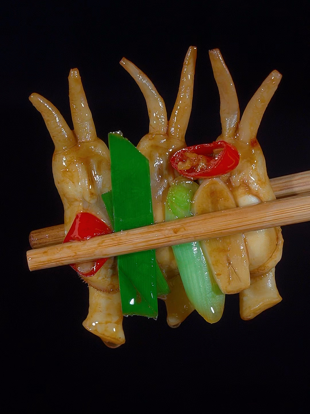 爆炒蛏子肉,一口吃八个,是不是很过瘾