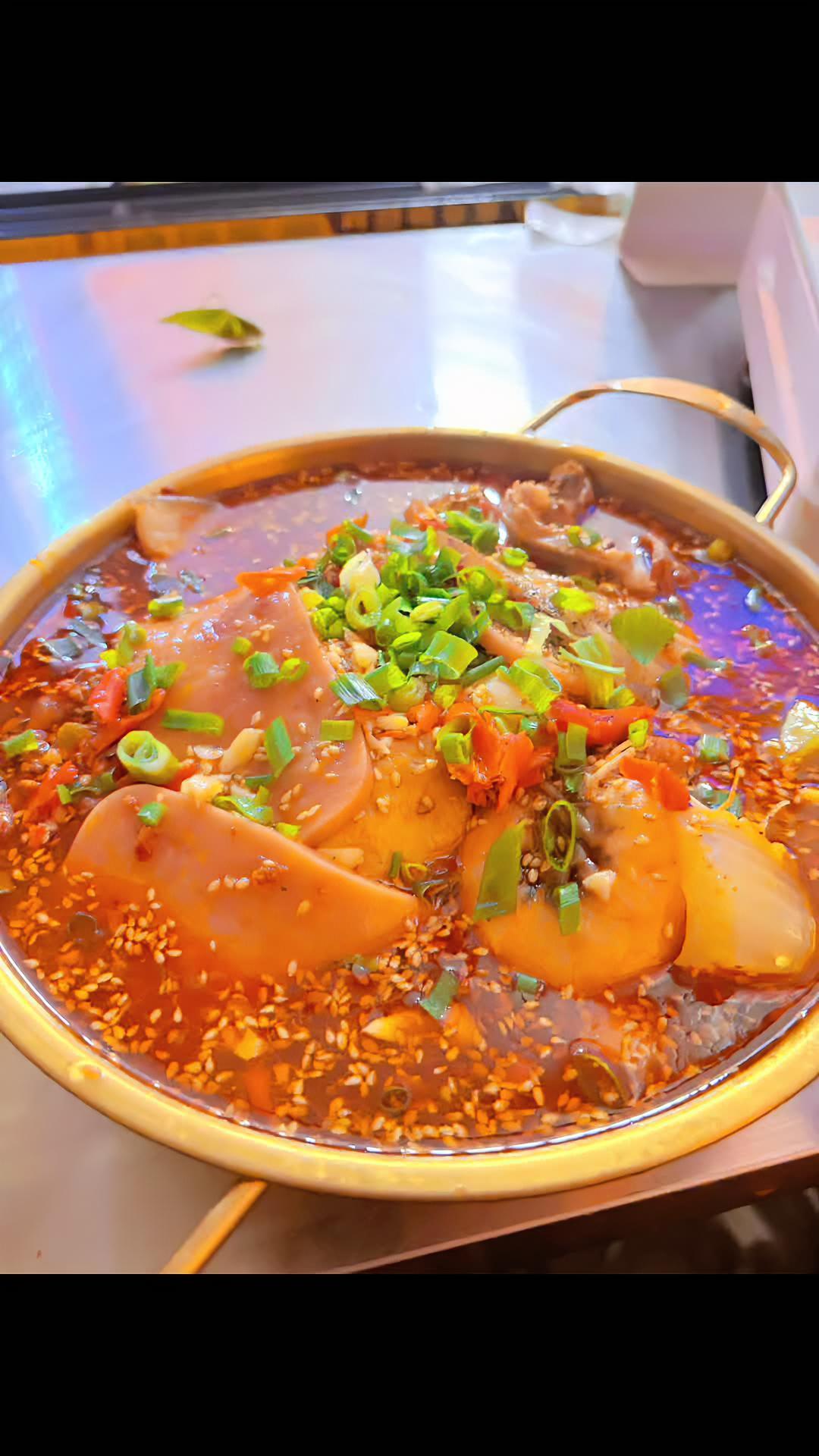 勐遮好吃的麻辣烫冒菜 冒菜是一个人的火锅 冒菜 勐遮麻辣烫冒菜