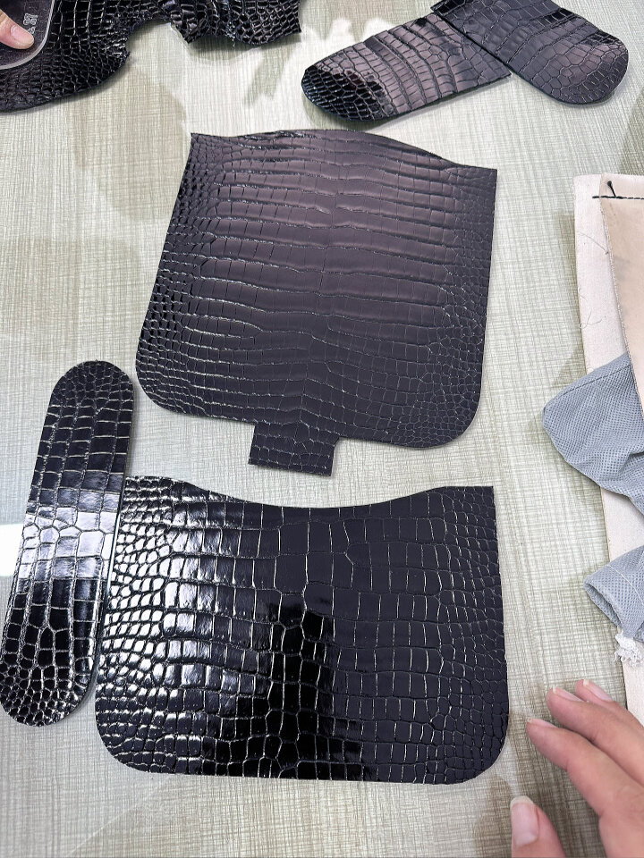 HCP湾鳄亮光鳄鱼皮你知道用来做什么包吗?