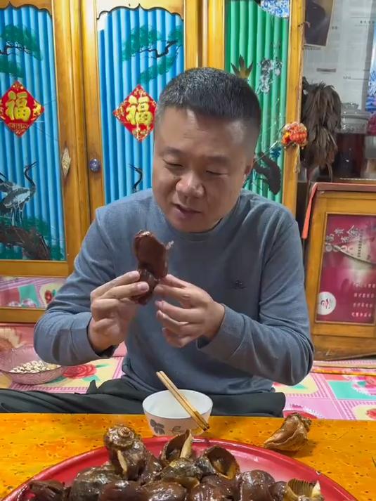 大鹅胗膈炖海螺!这小味儿呢道