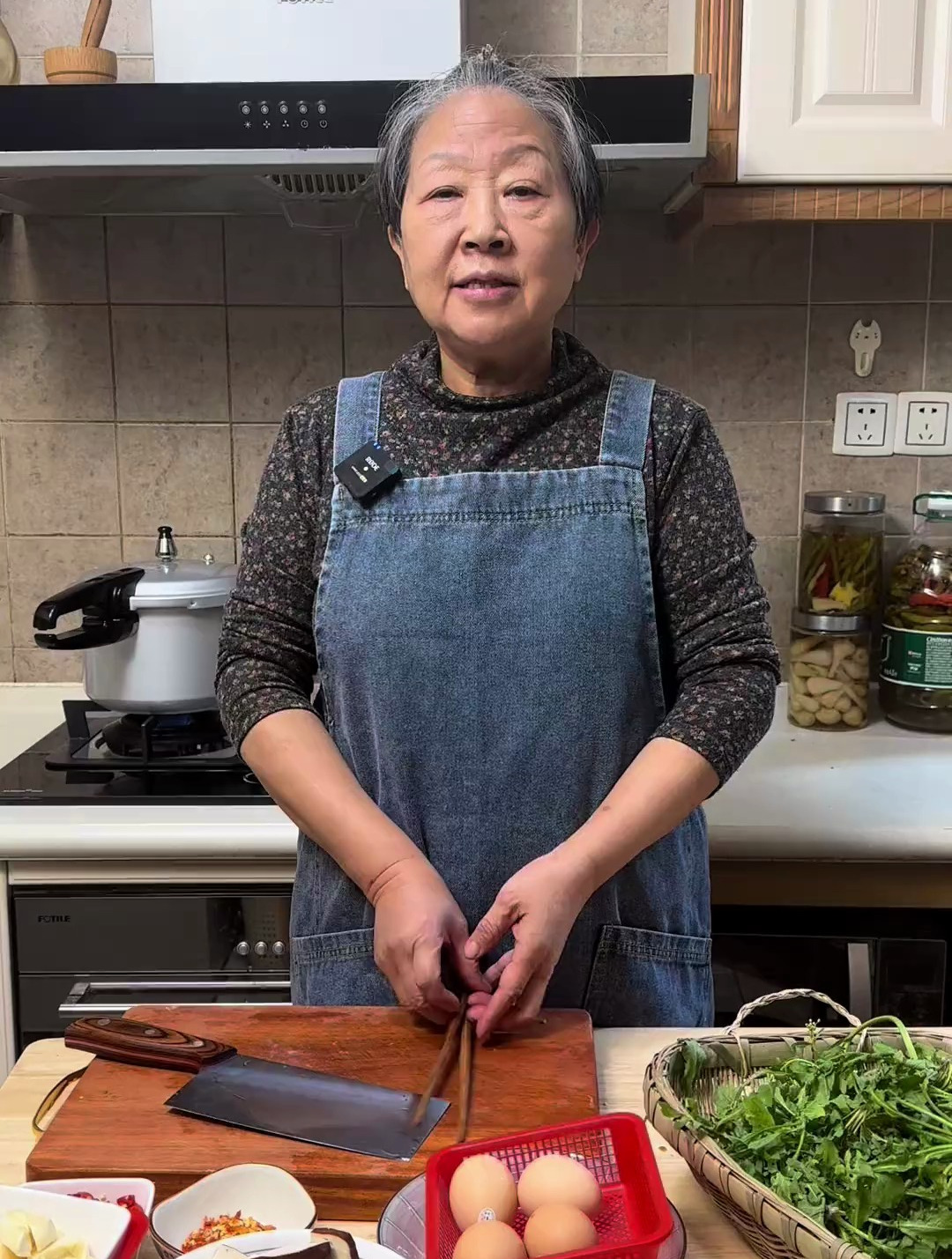 家里来人了,搞一桌菜给大家吃