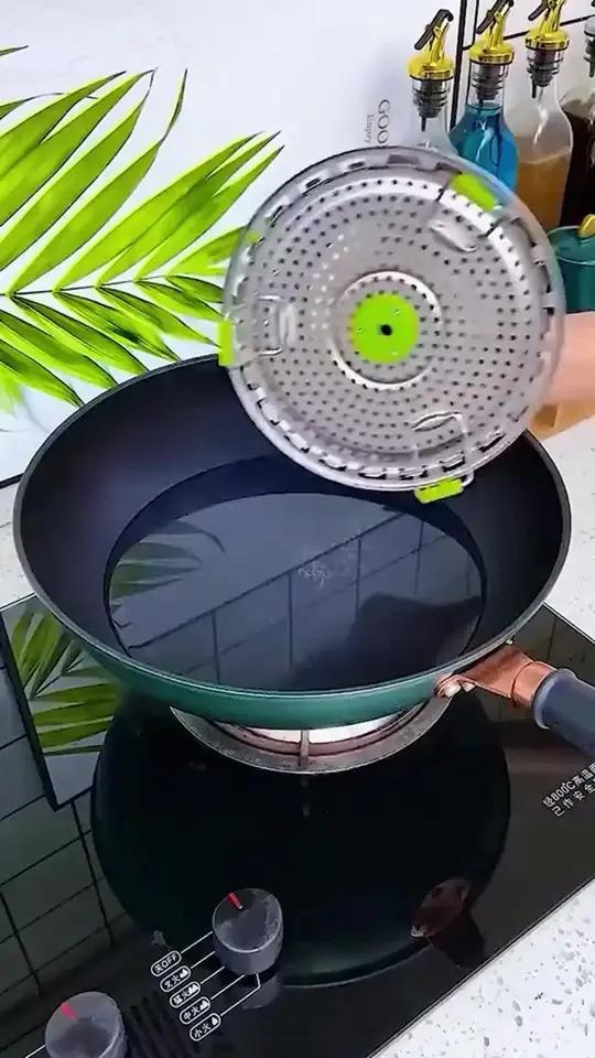 新款不锈钢 折叠蒸笼,给你的家里安排一个吧大小锅都能使用。厨房好物蒸笼架!
