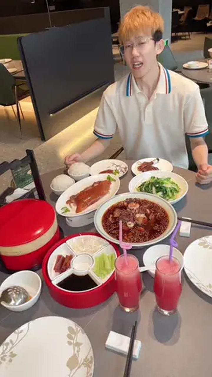 一起欣赏,北京烤鸭来了 北京美食