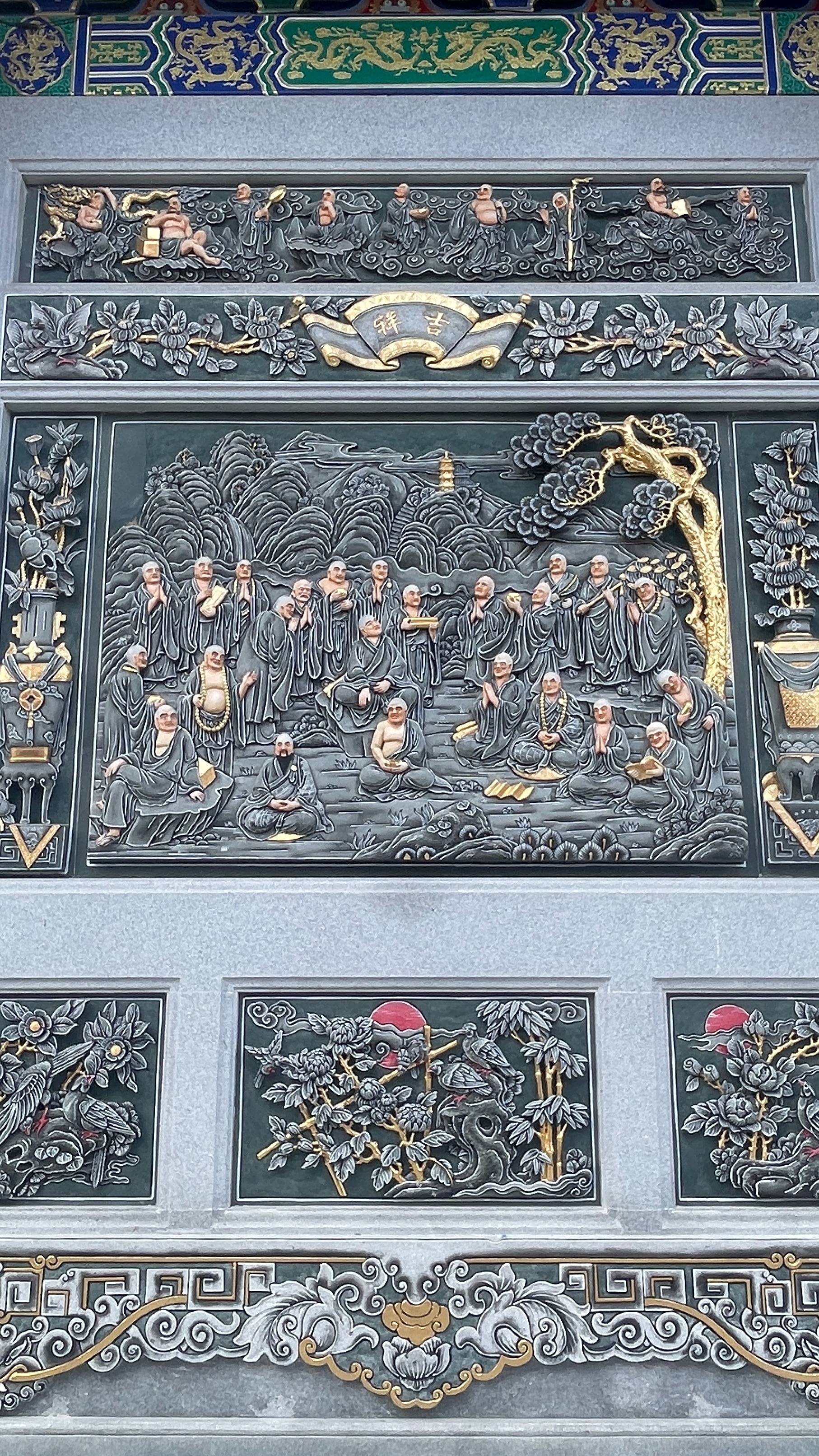 寺庙大门两侧浮雕壁画 寺庙石雕浮雕壁画工艺