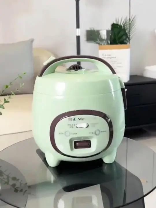 它除了蒸米饭还有煲汤煮粥的功能，一锅多用真是太方便啦电饭煲迷你电饭煲智能电饭煲A
