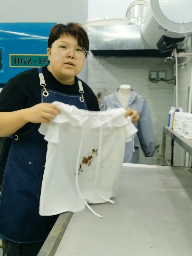 巧克力冰激凌清洗