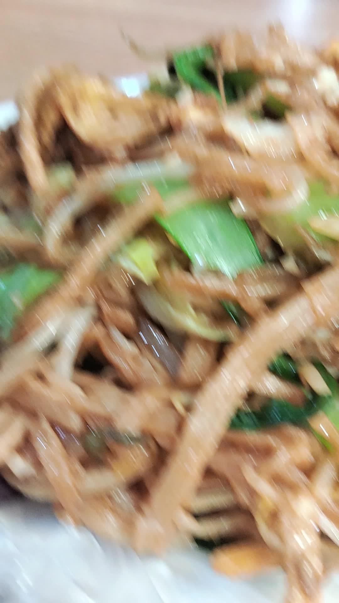 炒饼都10元一份啦!记录真实生活 同城发现 三农