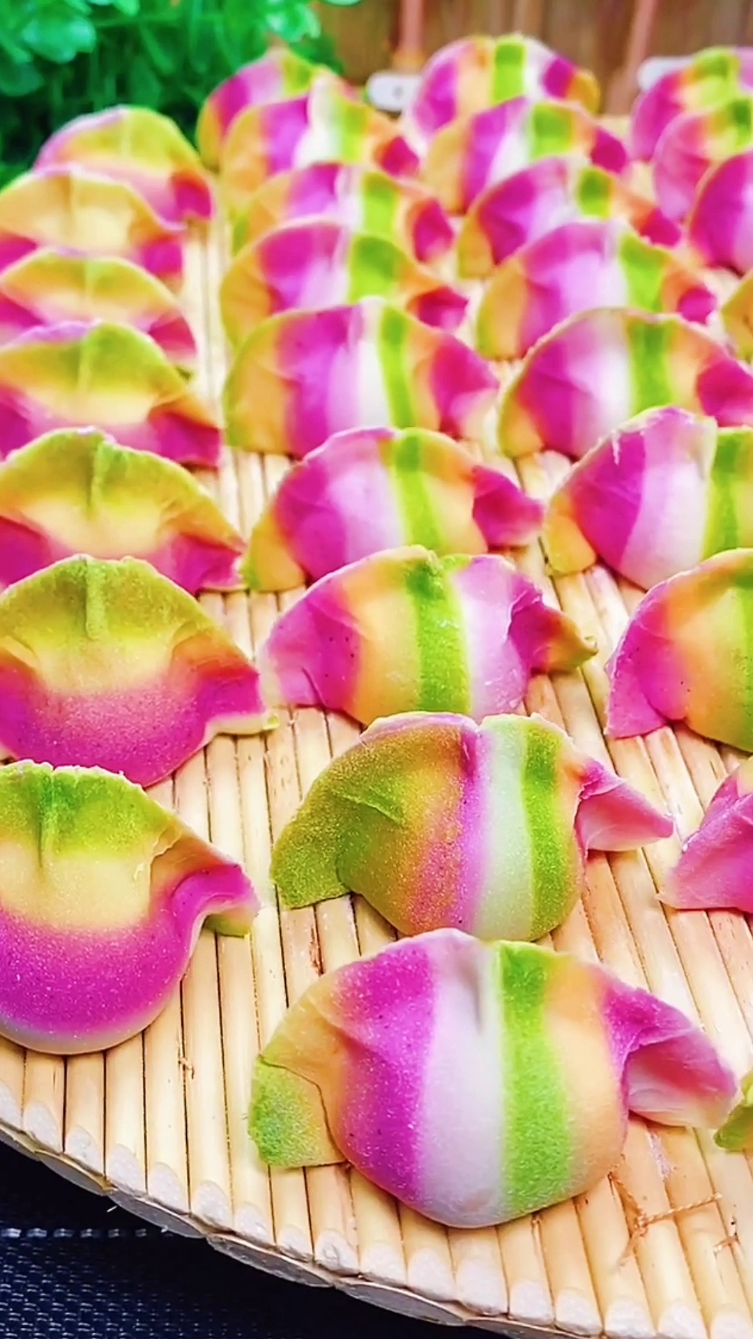 五彩水饺的做法