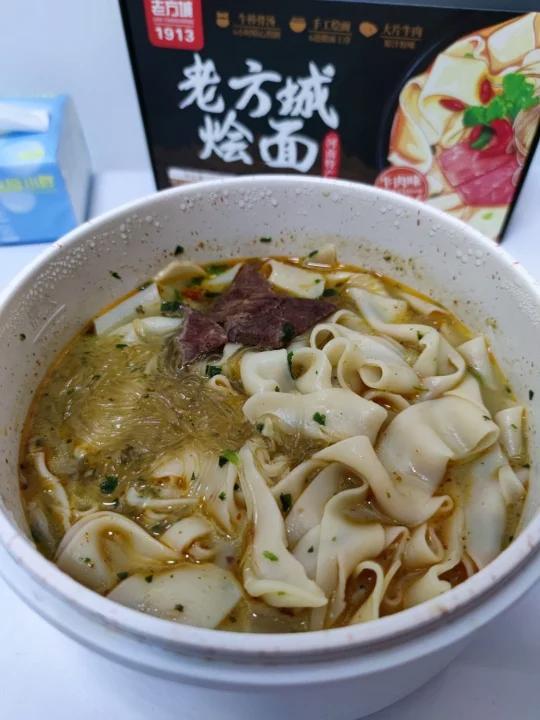在家吃牛肉烩面不需要叫外卖啦