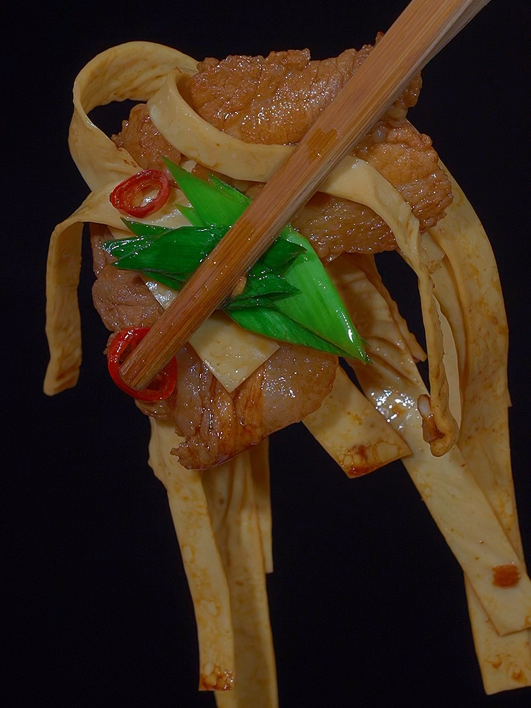 豆皮炒肉,鲜香可口,好吃又下饭