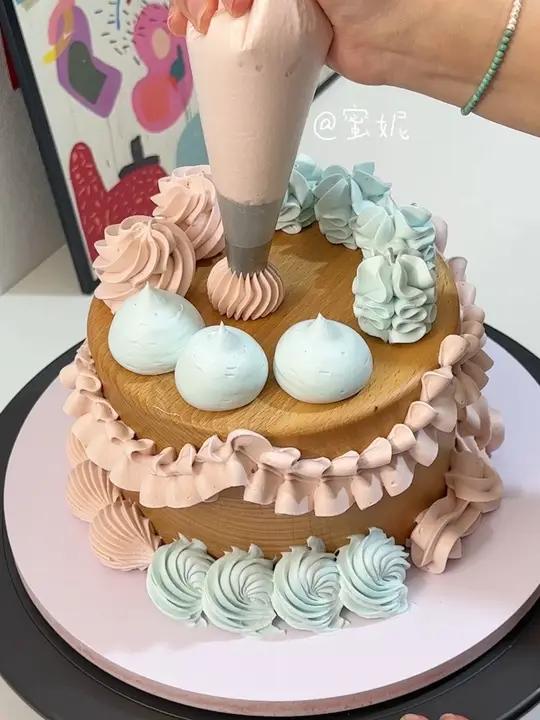 花嘴的用法.视频同款花嘴左下角10件套人气蛋糕推荐生日蛋糕裱花教程蛋糕装饰蛋糕