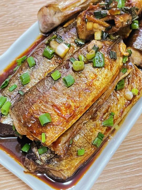 秋刀鱼的滋味猫和你都想了解香煎秋刀鱼