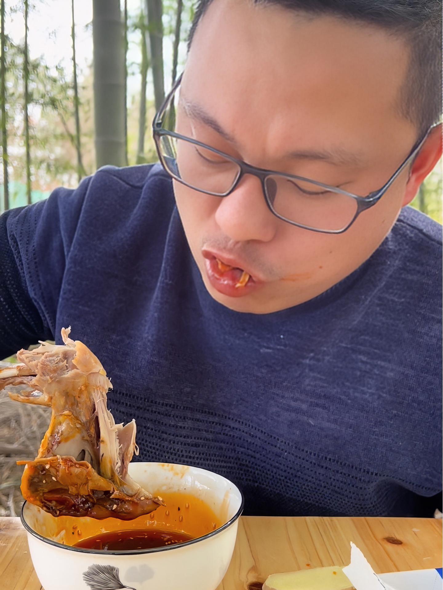 清蒸童子鸡做法好简单!孩子超爱吃!散养土鸡 生态放养