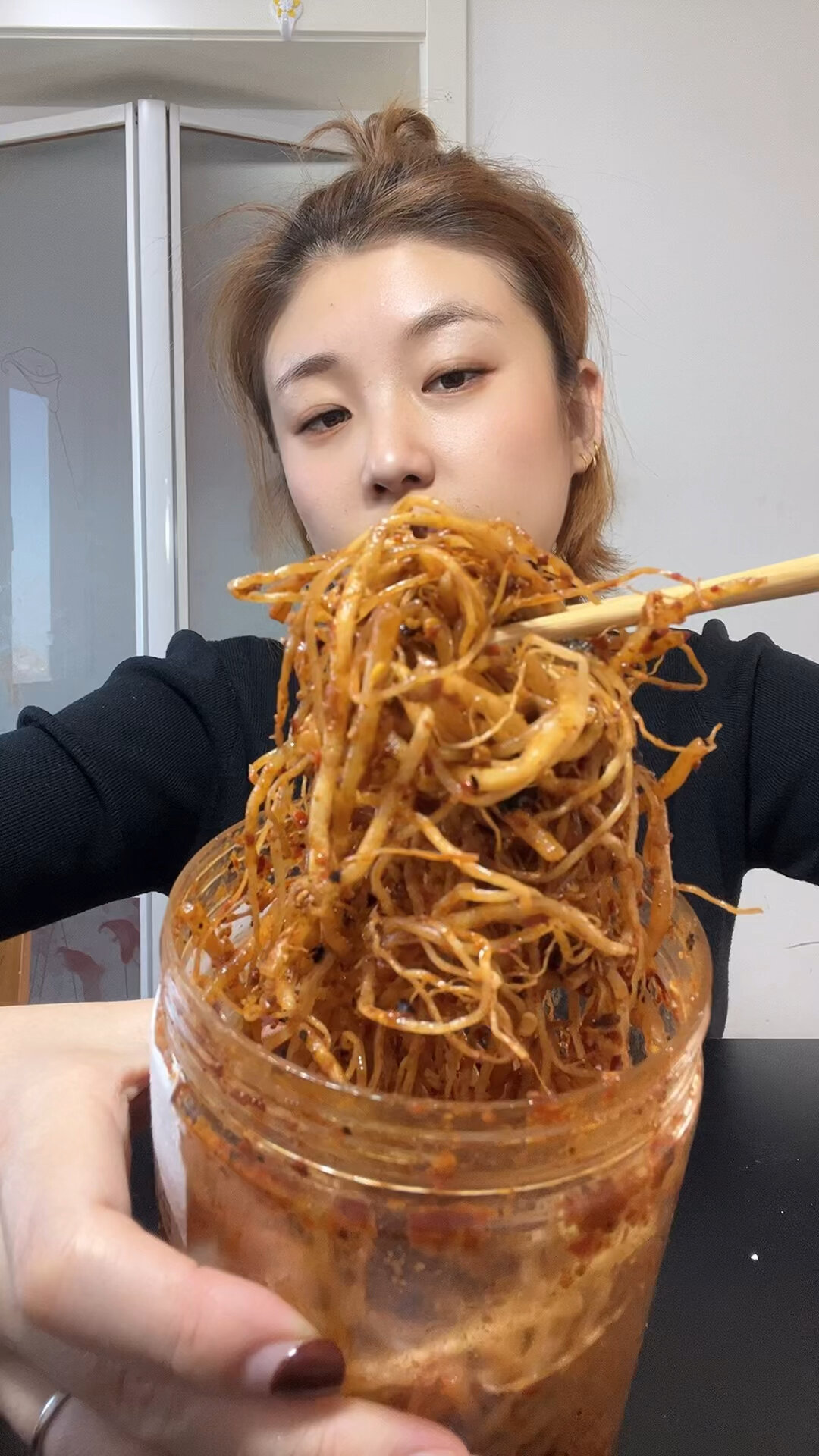 麻辣苤菜根 发酵个20天酸酸辣辣的嘎嘎好吃