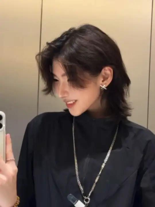 开学前的必备发型狼尾鲻鱼头短发