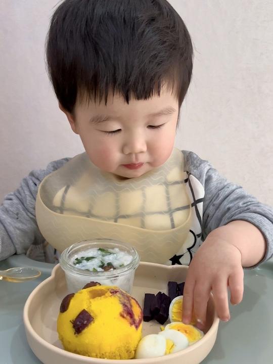 1岁8个月宝宝早餐：南瓜蒸糕