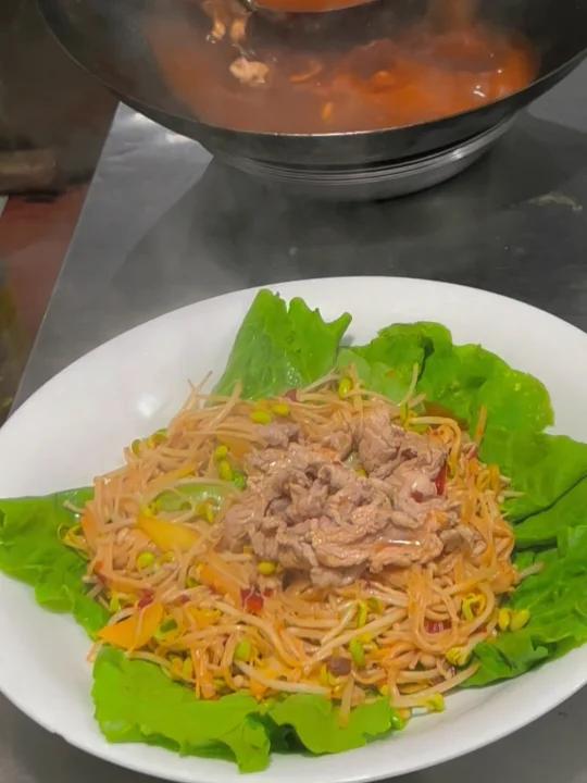 这么大一锅水煮肉18元