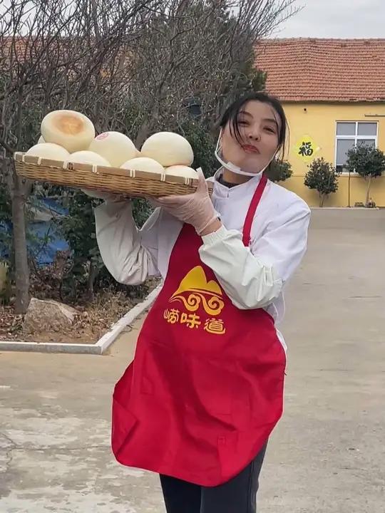 来青岛一定要尝尝王哥庄大馒头