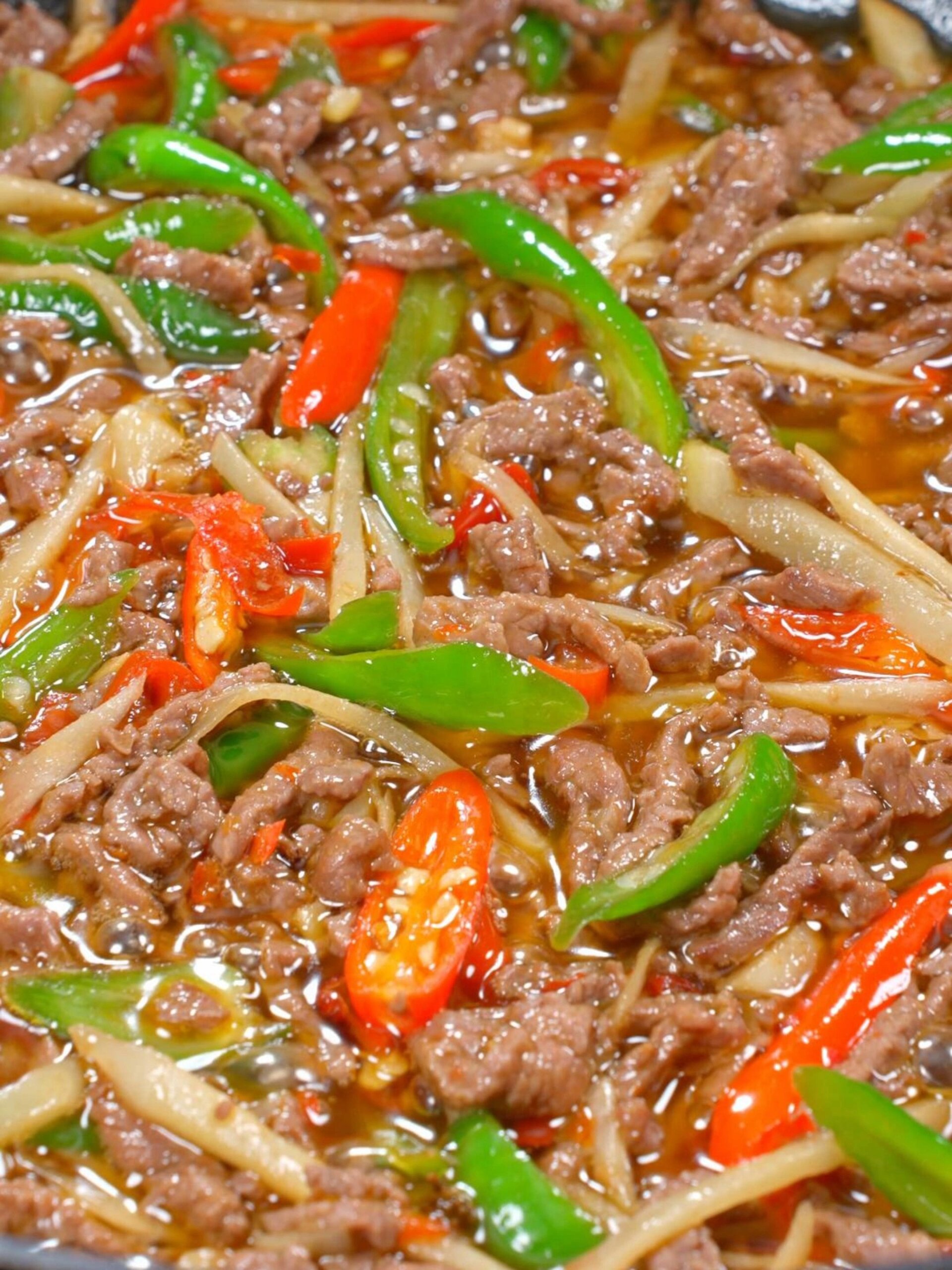 牛肉要怎样炒才又嫩又入味,你就像我这样做