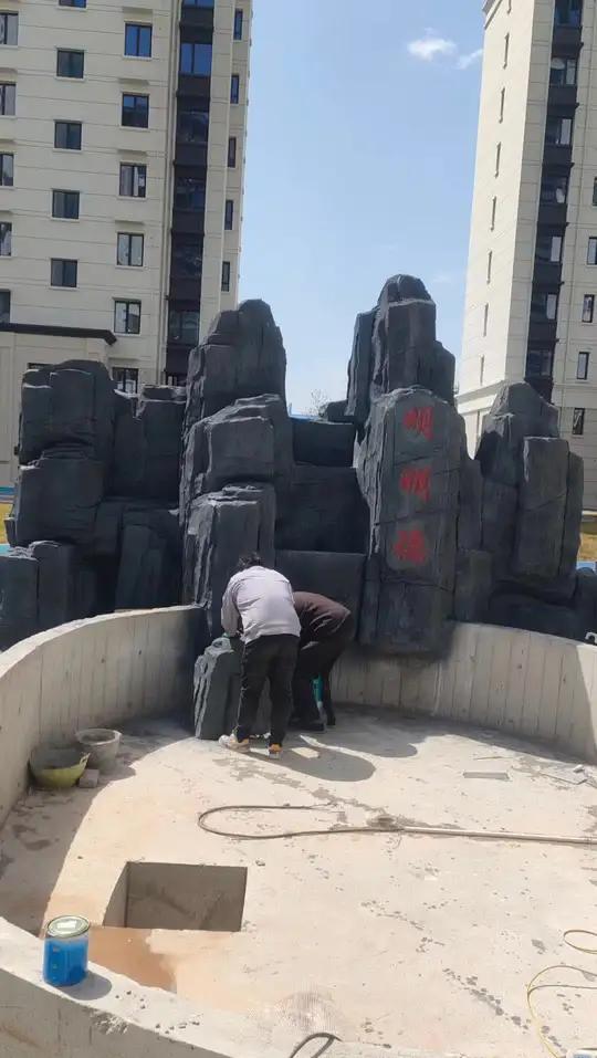 衡水项目,小型水池假山鱼池景观假山塑石假山水泥仿石假山假山塑石 鱼池假山设计施工 专业智造
