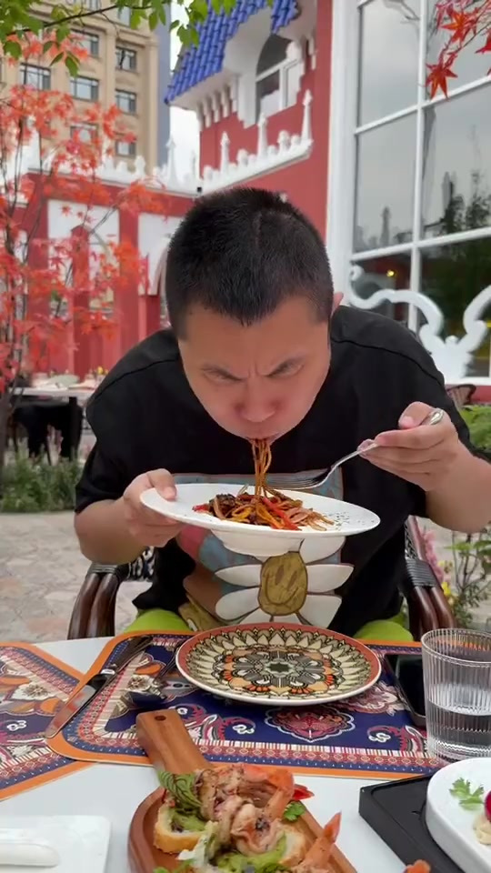 哈尔滨独门独院的西餐厅,菜品美味,拍照出片