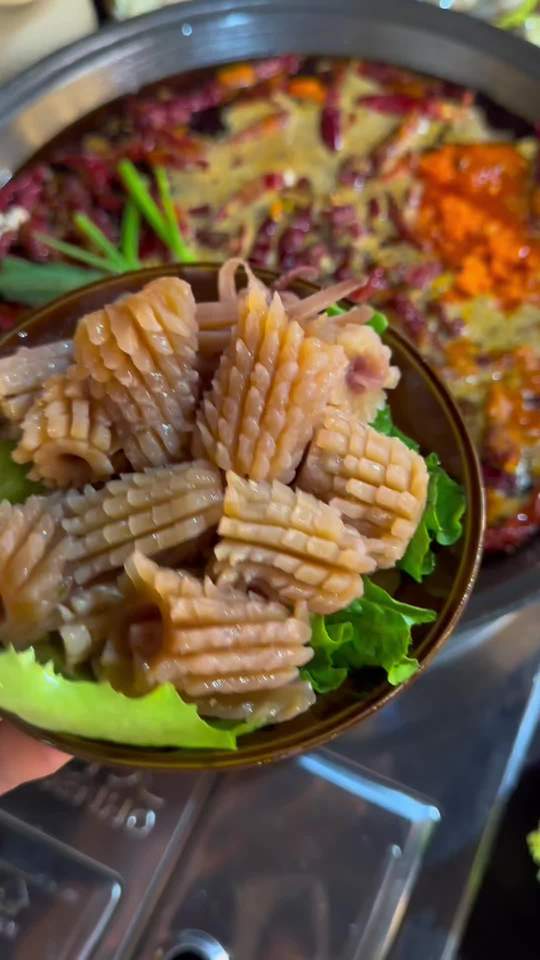 火锅不能没有鱿鱼,告诉我你的火锅荤菜王者是谁?