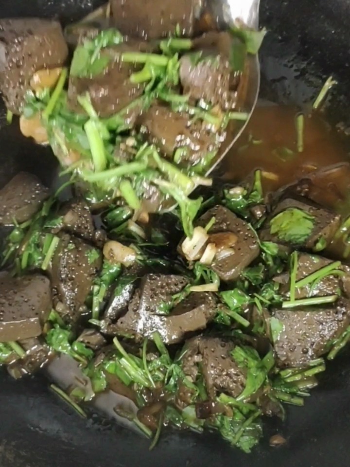 妈妈美食「79」红烧鹅血