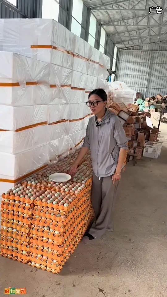 农家散养土鸡蛋25.9就发50个，蛋清浓稠蛋黄饱满，品质嘎嘎的！农村土鸡蛋 正宗新鲜土鸡蛋