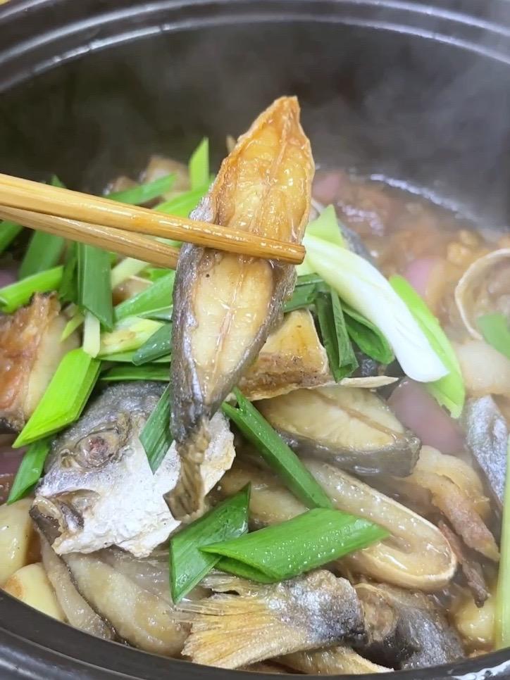 #鲳鱼干焖五花肉 #鲳鱼的家常做法 #鲳鱼干