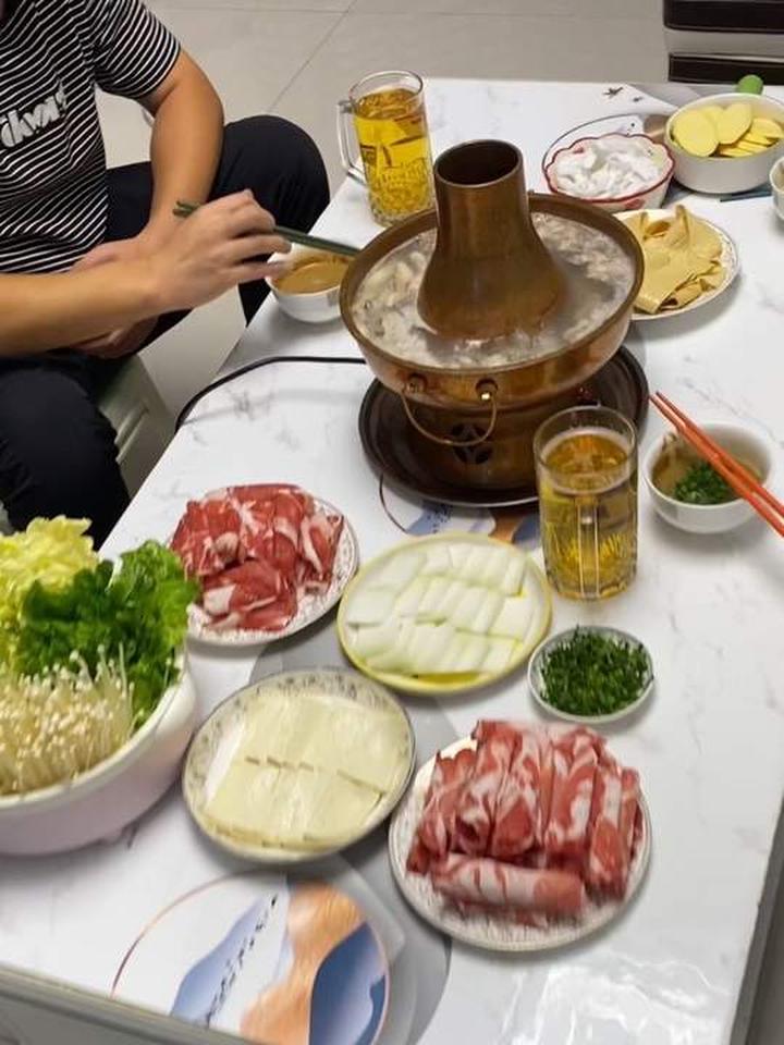 内蒙人在家自制羊肉卷，切着不散的教程