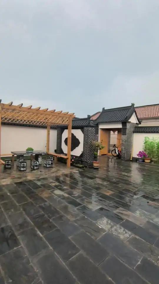农村自建房,240平米徽派小院