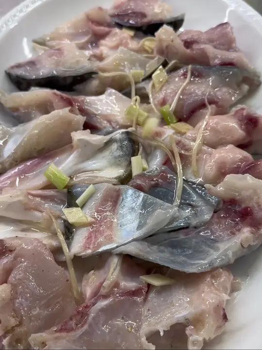 大头菜丝蒸水库大鱼头