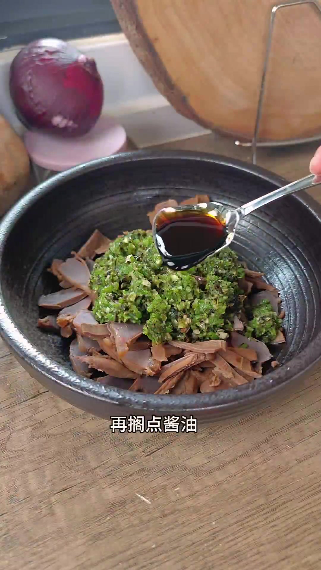 成都干锅店同款｜这道烧椒郡肝比肉还香，一口封神烧椒的美味，遇上郡肝的脆嫩，一口入魂。做法简