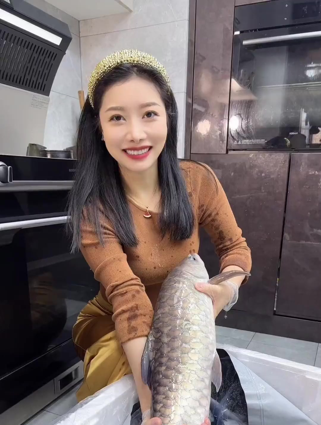 用忘不了鱼做啫啫三脆，不用去广州就能吃到的美味！