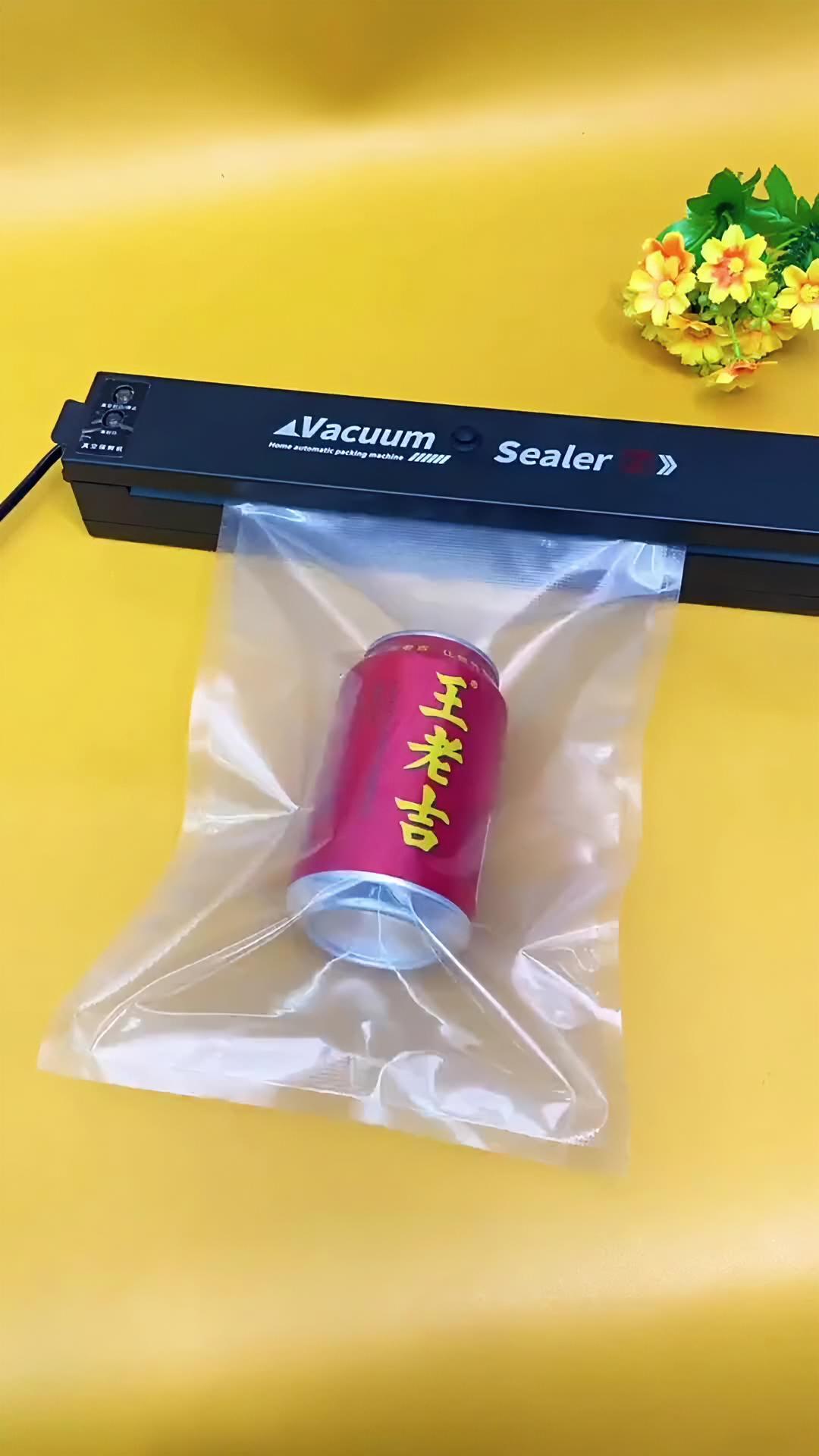 吃不完的食物,用这个真空封口机保鲜起来,放个把月完全没问题,特别适合过完年打包点腊肉腊肠 