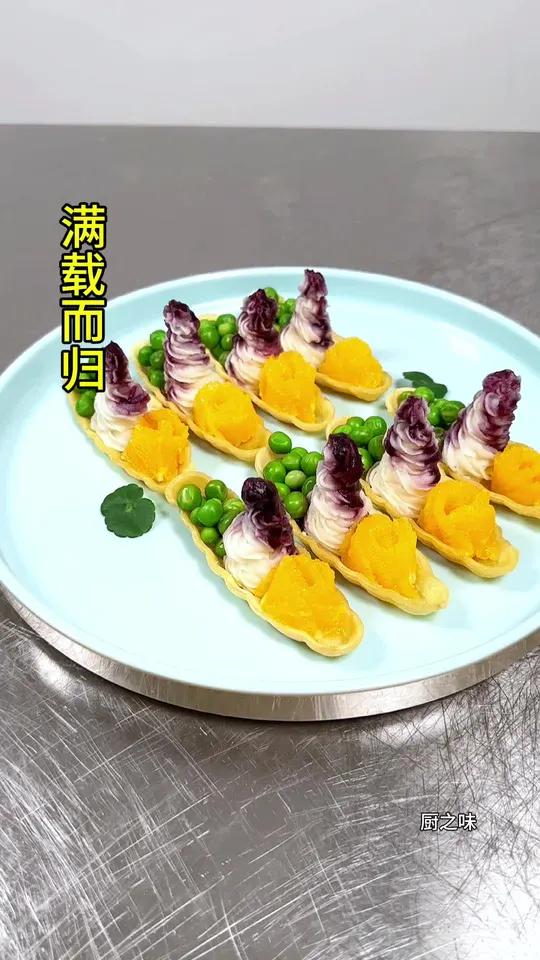 简单又有寓意的菜品。好吃又好看。你学会了吗?制作过程 厨艺教程 厨师 美食 摆盘技巧