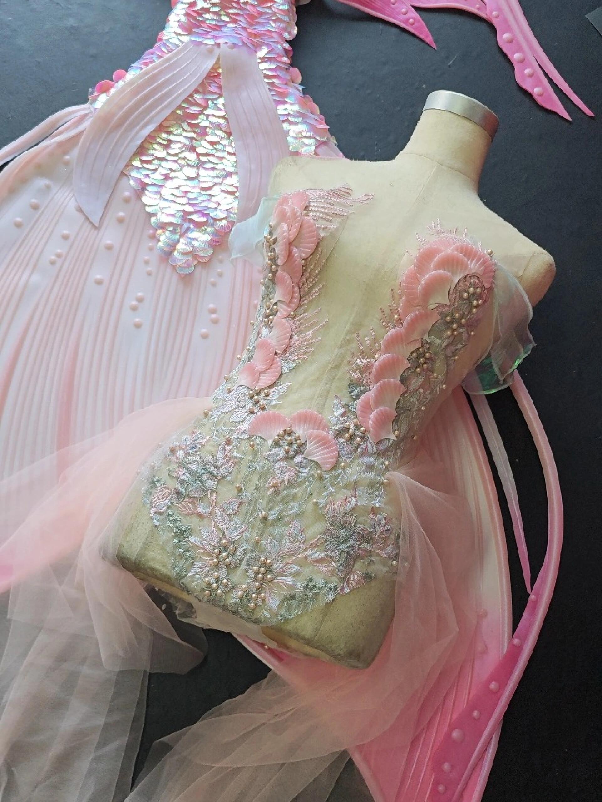 美人鱼公主的礼服套装太美啦