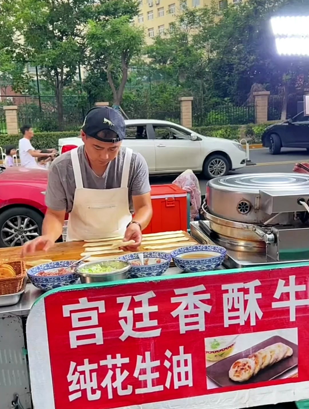 挑战全网最便宜香酥牛肉饼：10元3个，干干净净，香脆可口