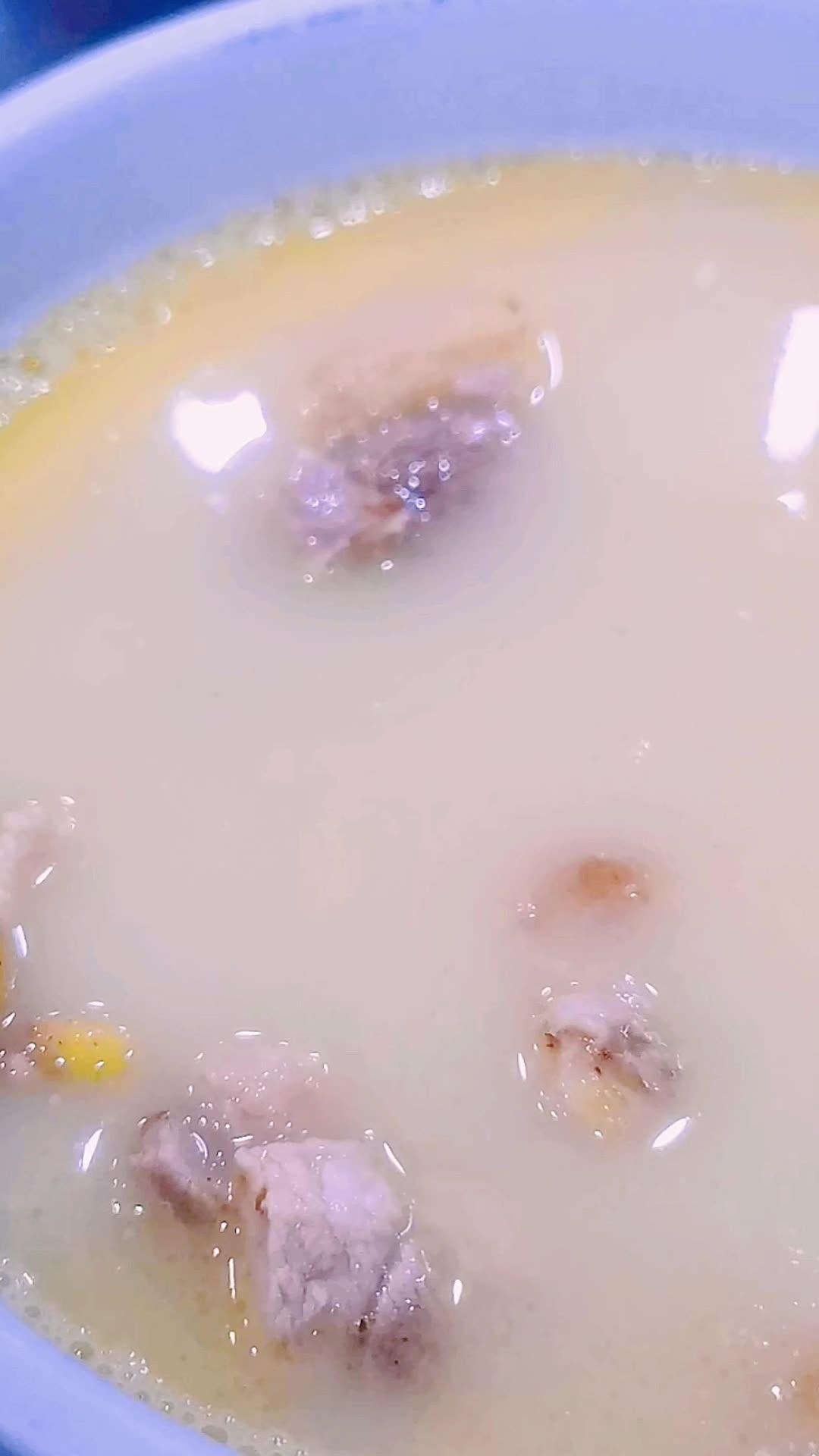 廉江美食黄竹山山姜头鸡汤。滋补养生 真材实料好味道 舌尖上的味道 地方特色美食 新鲜美味