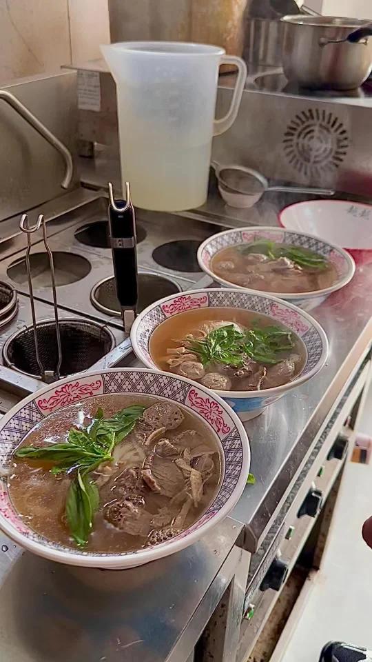 汤鲜味美的越南牛肉河粉,好吃没白来