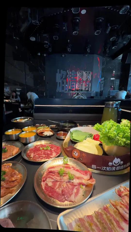 吃烤肉打DJ还能洗头编发!不愧是海底捞旗下烤肉品牌!