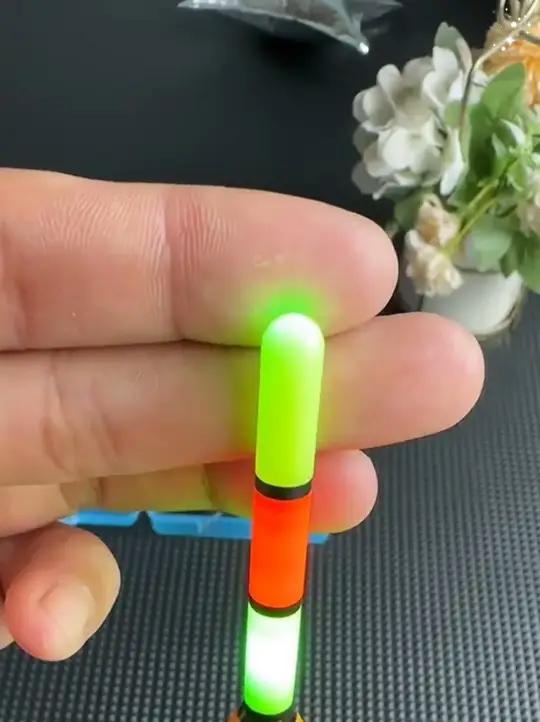 新手玩路滑真的很简单,这个线组不仅配件安装好了,而且真正做到免调漂,还能自动找底,中鱼率非